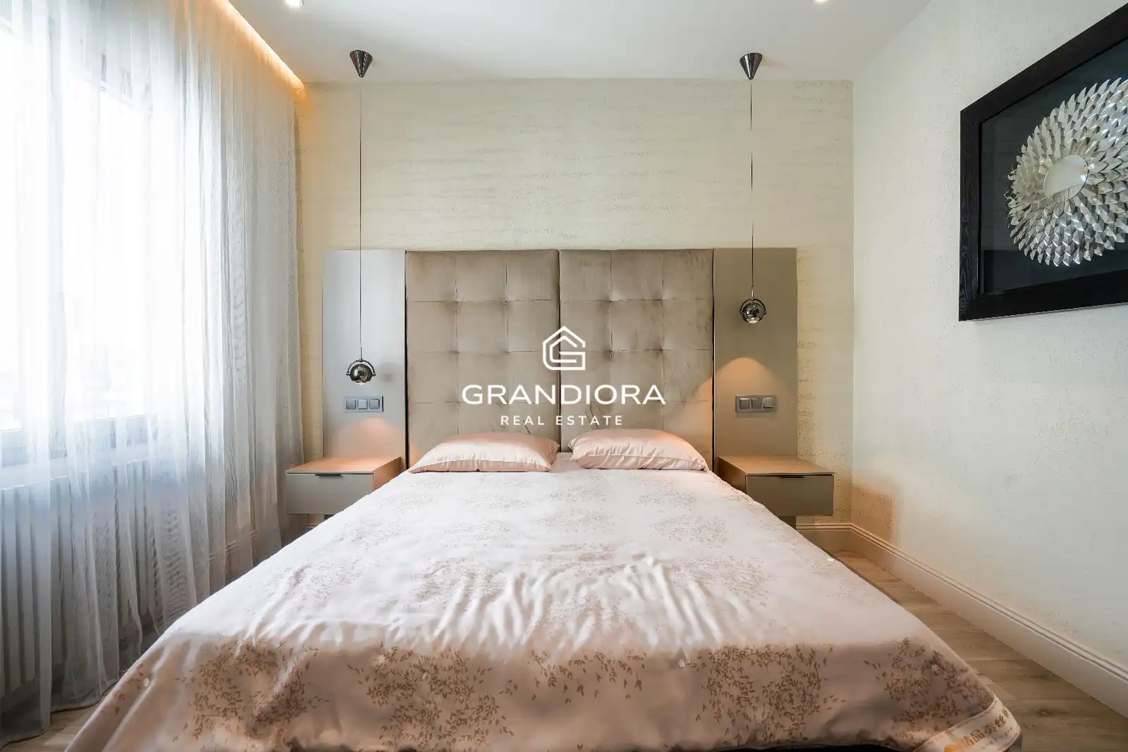 Dormitori de Apartament de lloguer en Badalona amb Aire condicionat, Calefacció i Moblat