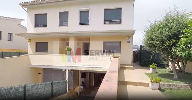 Casa adosada en Venta en Sant Joan - Vilarromà