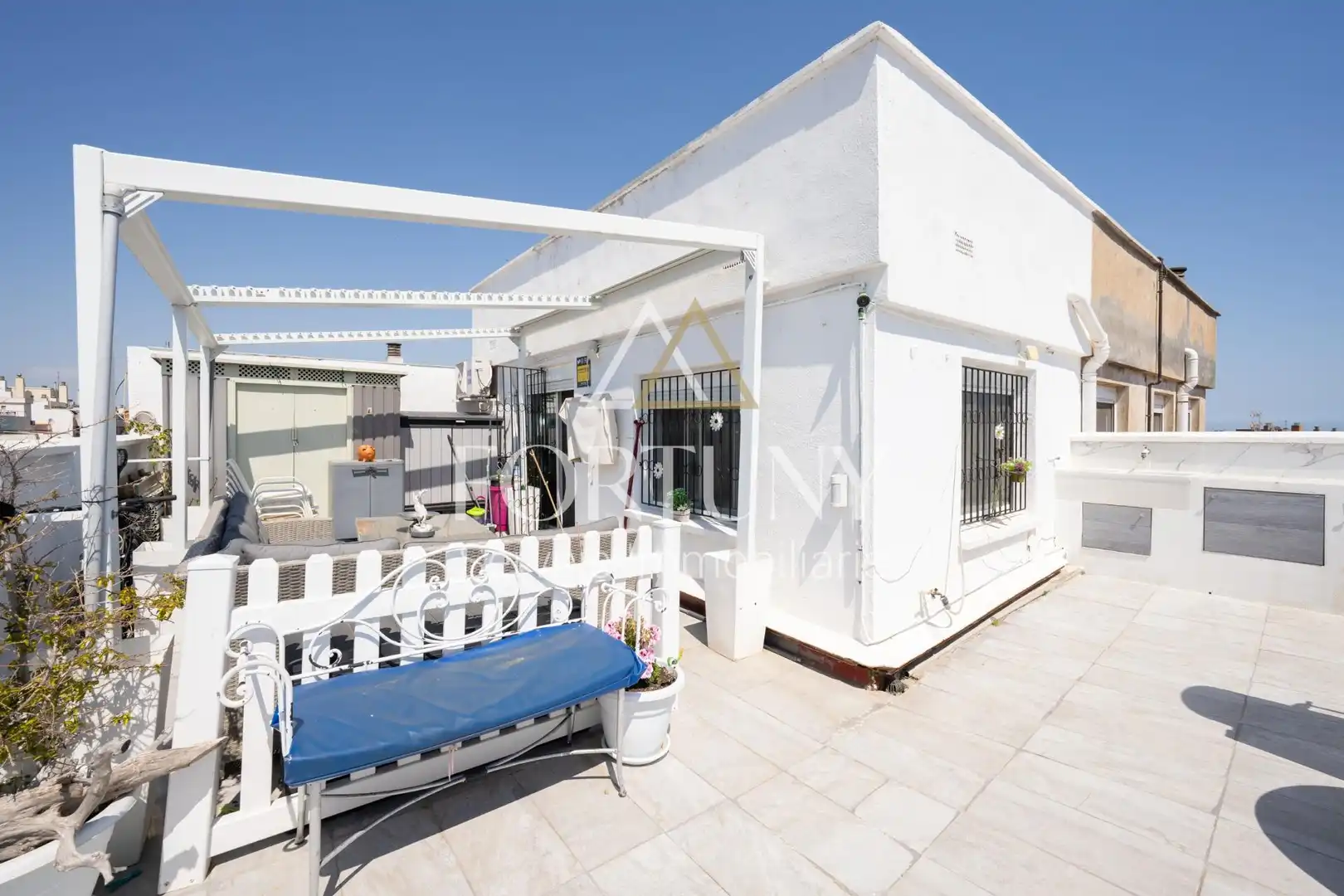 Vista exterior de Ático en venta en Reus con Aire acondicionado y Terraza