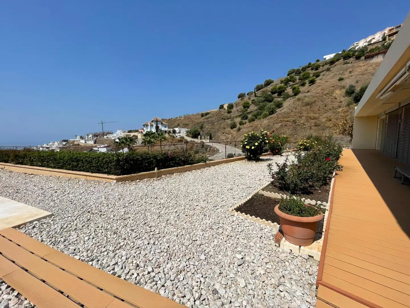 Terrassa de Casa o xalet en venda en Torrox amb Aire condicionat, Jardí privat i Piscina