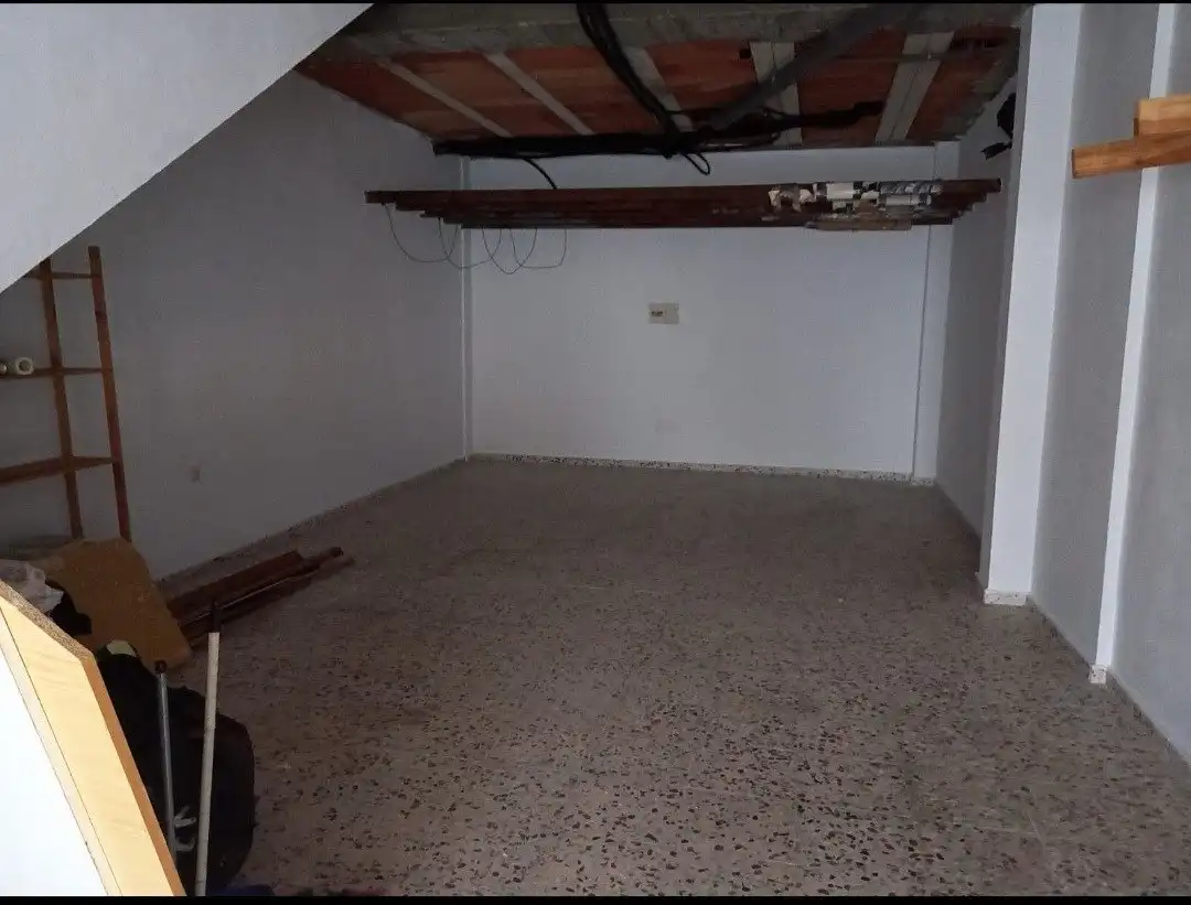 Gewerbefläche zum Verkauf in Tarifa ciudad