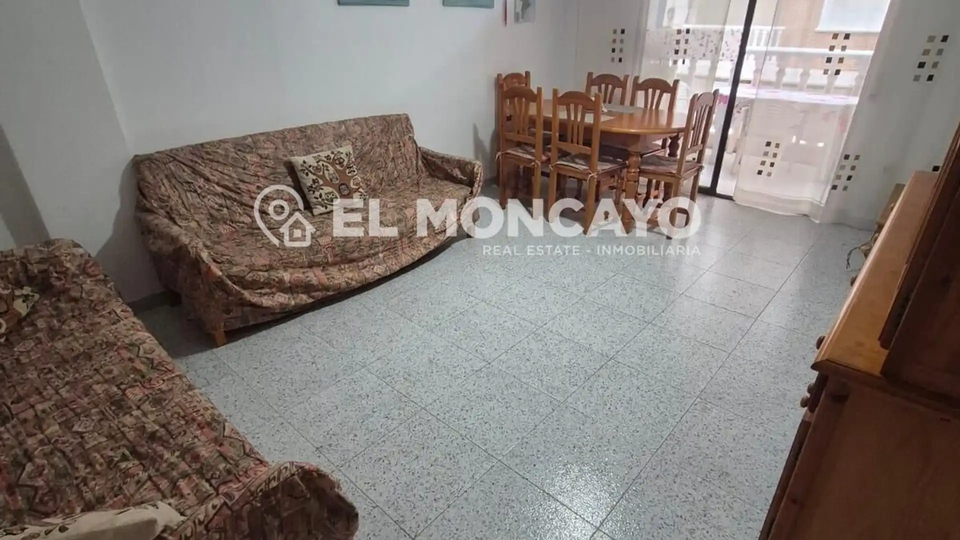 Sala de estar de Apartamento en venta en Guardamar del Segura con Aire acondicionado, Terraza y Amueblado