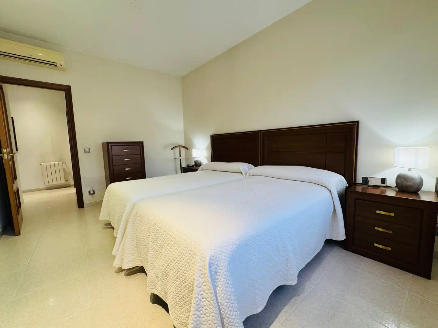 Habitación de Casa o chalet en venta en Figueres con Aire acondicionado, Calefacción y Terraza