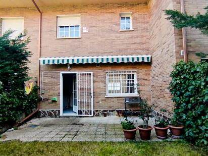 Jardí de Casa o xalet de lloguer en San Lorenzo de El Escorial amb Calefacció, Terrassa i Balcó