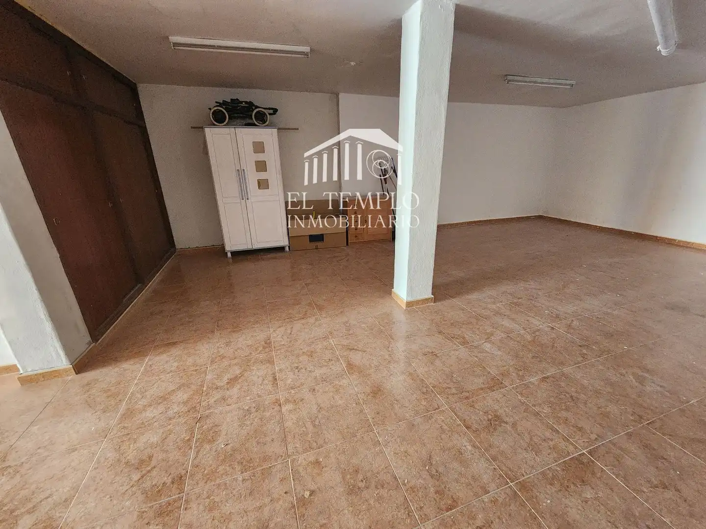 Casa adosada en venda en Onil amb Aire condicionat