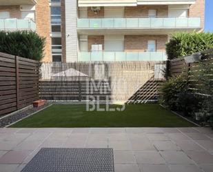 Jardí de Planta baixa en venda en Girona Capital amb Aire condicionat, Calefacció i Terrassa