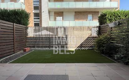 Jardí de Planta baixa en venda en Girona Capital amb Aire condicionat, Terrassa i Balcó