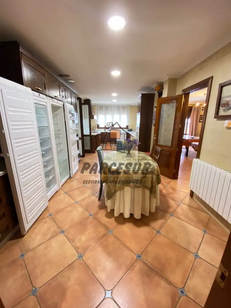 Haus mit Pool zum Verkauf in Almodóvar del Río, imagen 8