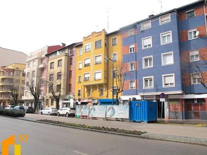 Vista exterior de Apartament en venda en Burgos Capital