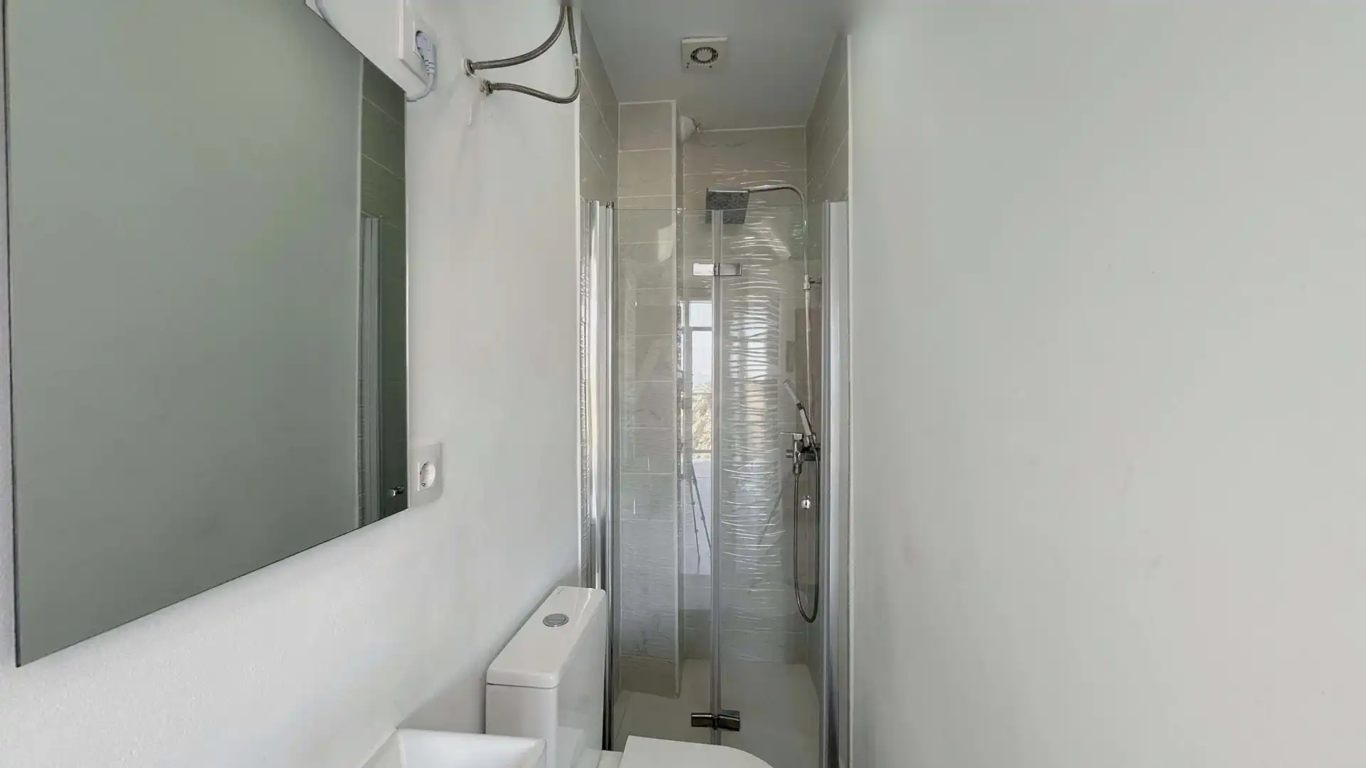 Baño de Piso en venta en Salou con Aire acondicionado, Calefacción y Terraza
