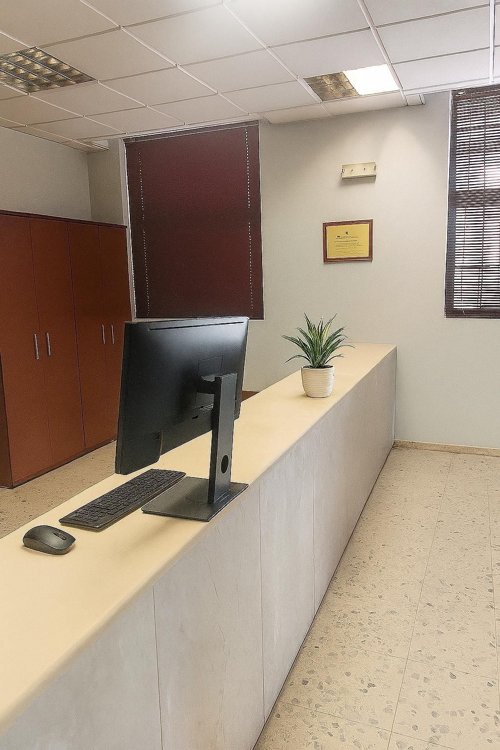 Premises to rent in Calle de Félix Valverde Lillo, Centro