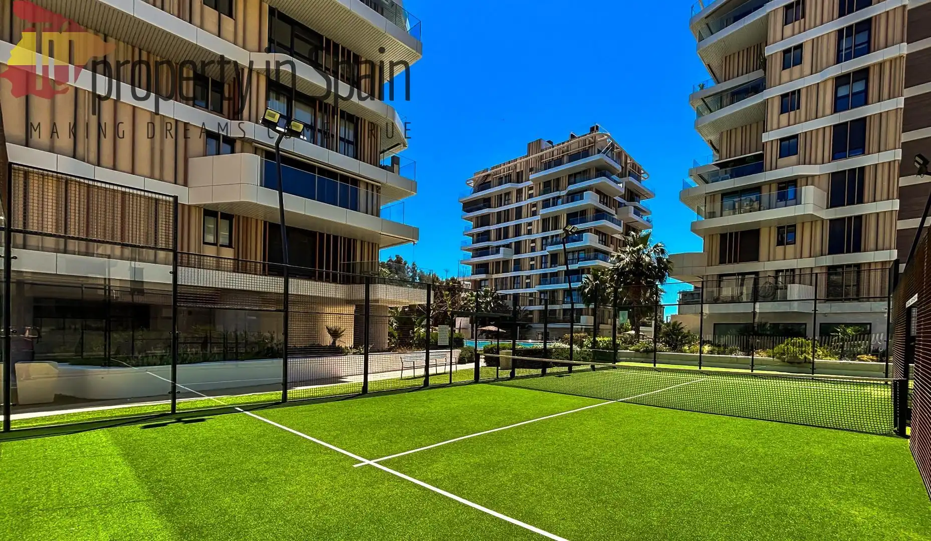 Terraza de Piso para compartir en Alicante / Alacant con Terraza, Amueblado y Piscina comunitaria