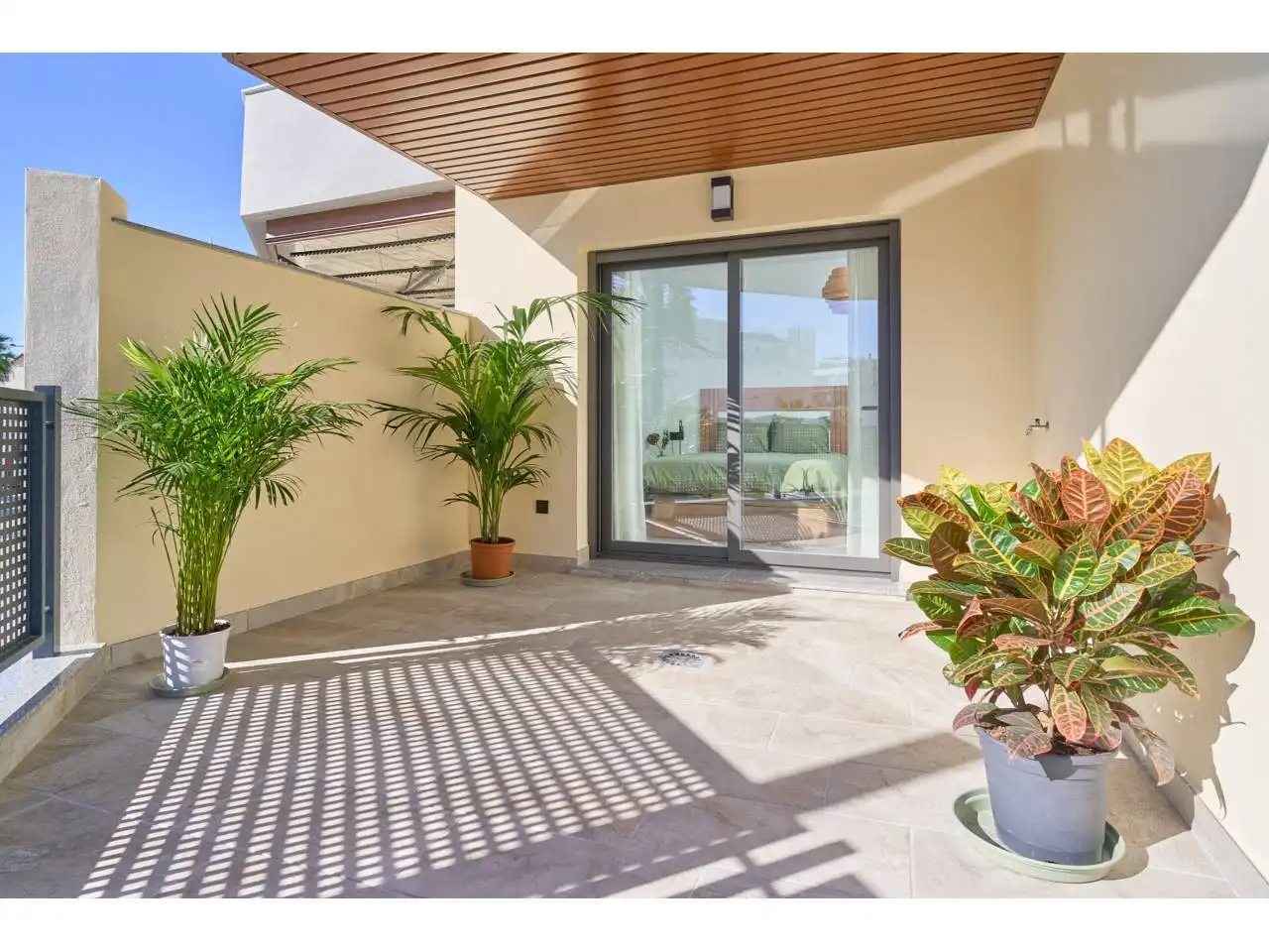 Terraza de Piso en venta en Torrox con Terraza, Trastero y Piscina comunitaria