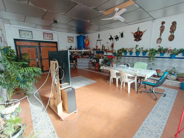 Casa-chalet en Venta en Membrilla