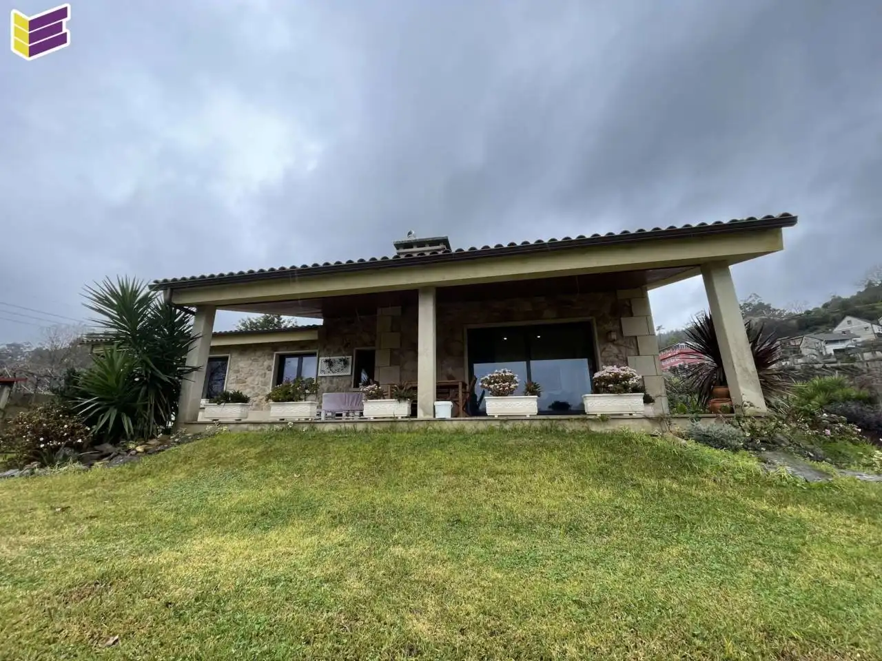 Vista exterior de Casa o chalet en venta en Salceda de Caselas con Calefacción, Terraza y Piscina