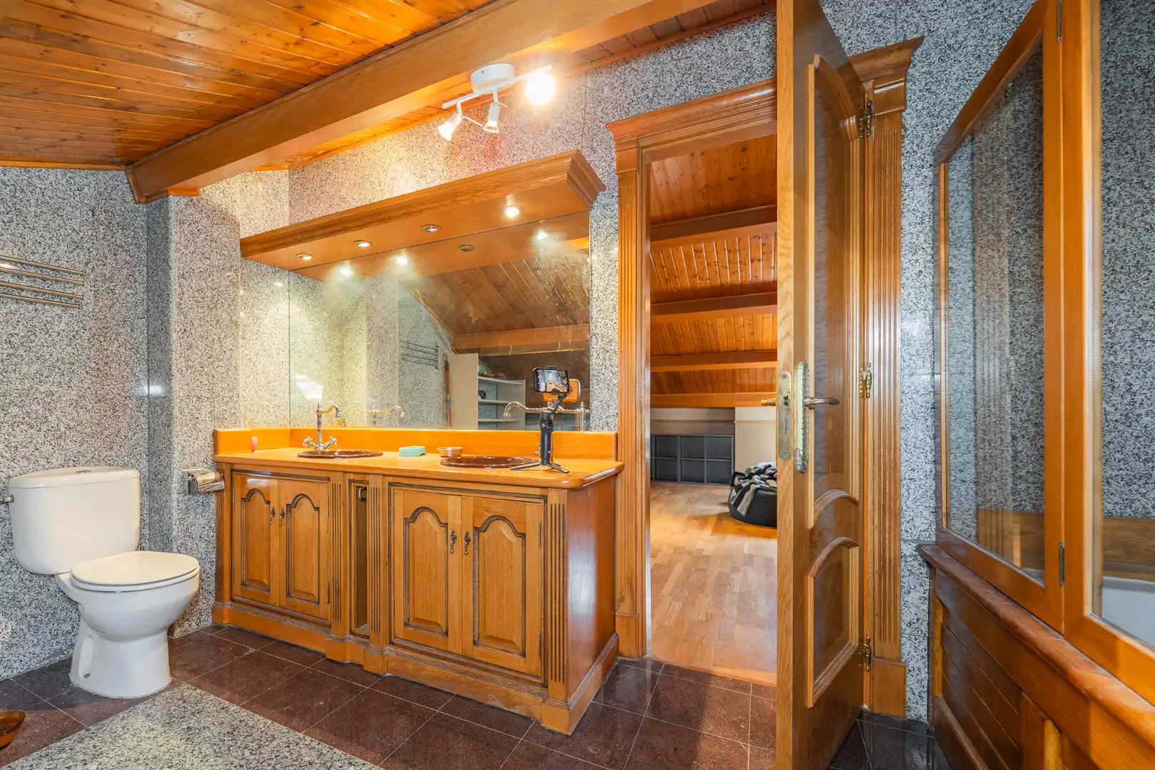 Cuina de Casa adosada en venda en Navalafuente amb Calefacció, Jardí privat i Jacuzzi