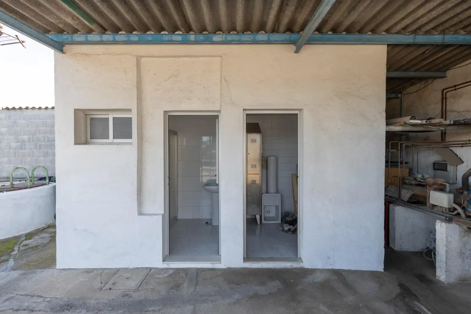 Vista exterior de Casa o chalet en venta en Granada con Calefacción, Jardín privado y Piscina