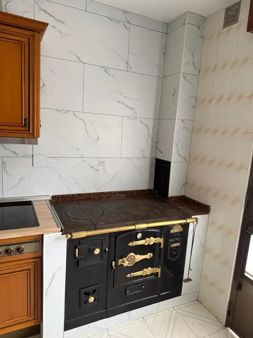 Cocina de Casa o chalet en venta en Trabadelo con Calefacción, Jardín privado y Amueblado