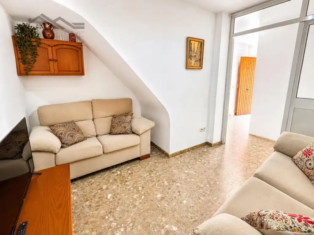 Living room of Ground floor for rent in Estepona  with Furnished, TV and Internet