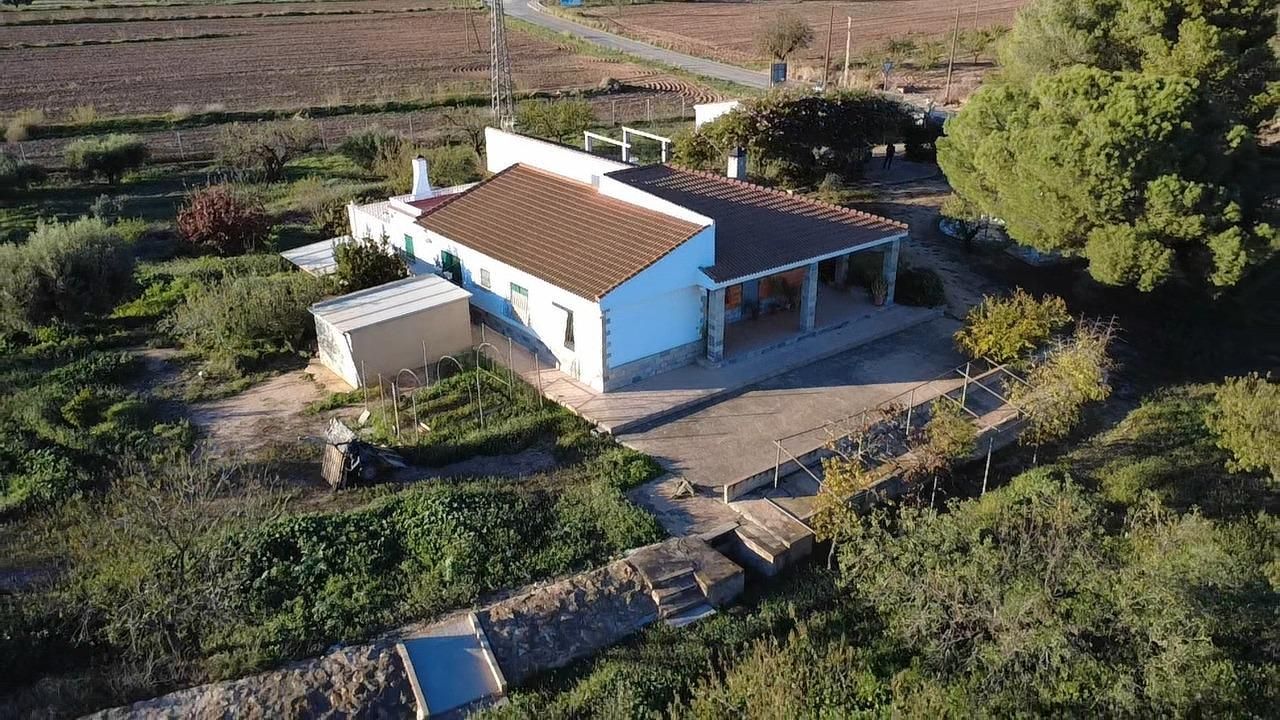 Vista exterior de Casa o xalet en venda en Fuente Álamo de Murcia amb Aire condicionat, Jardí privat i Alarma