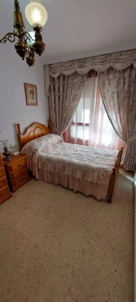 Flat for sale in Calle César Arbasia 7, imagen 2