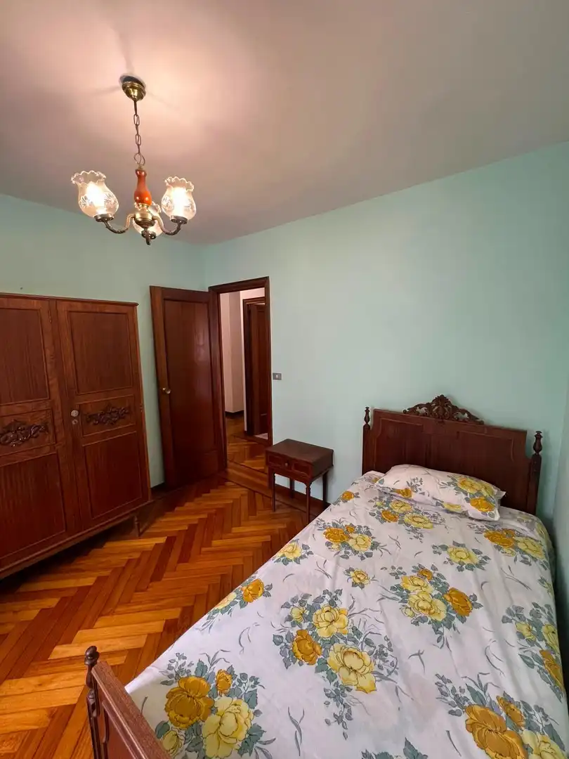 Bedroom of Flat for rent in Vigo   with Furnished and Balcony
