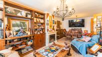 Living room of House or chalet for sale in Batres  with Private garden