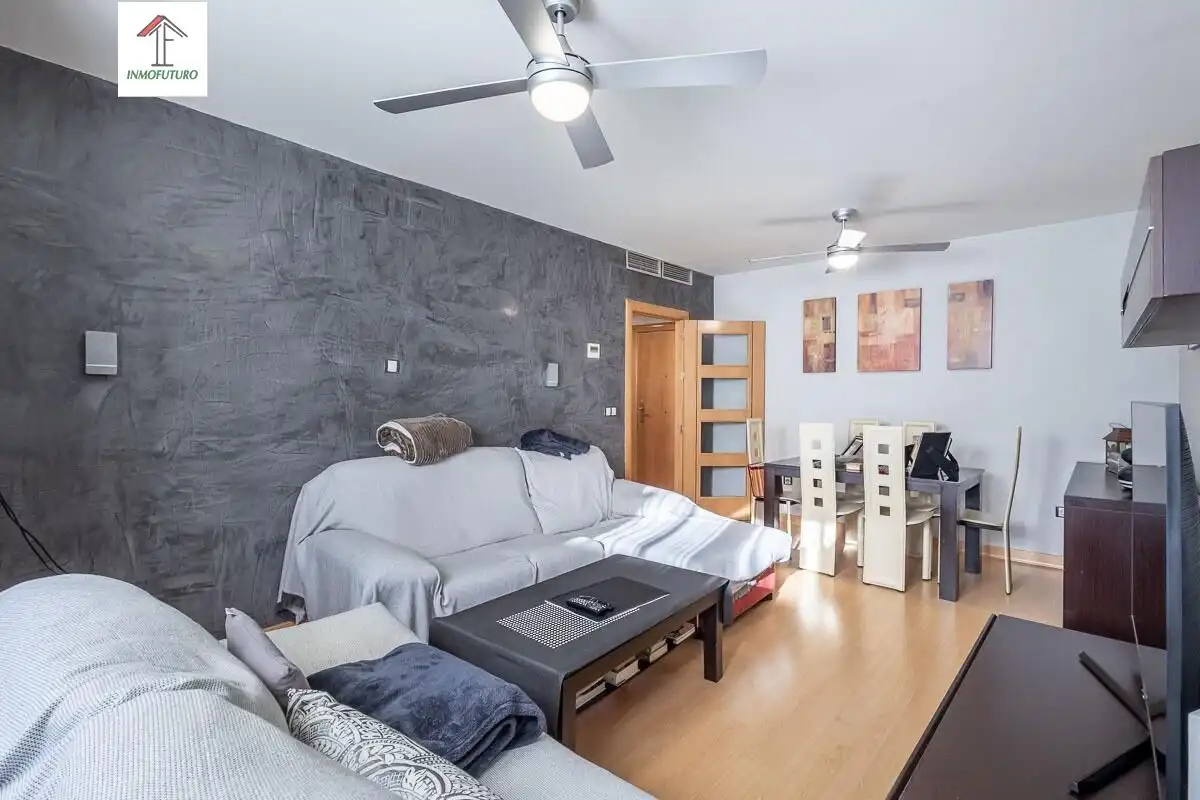 Sala de estar de Piso en venta en Ogíjares con Aire acondicionado, Calefacción y Balcón