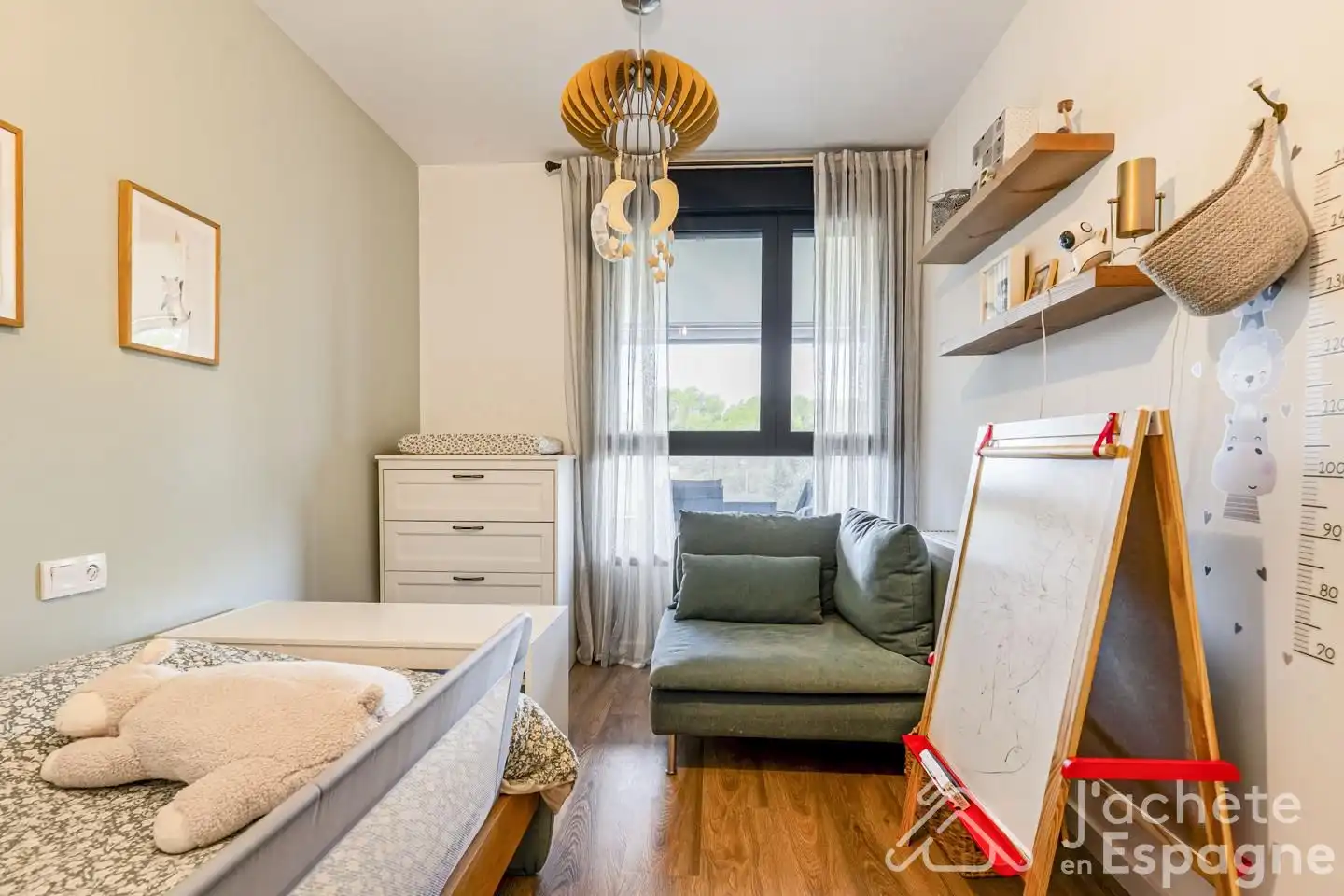 Bedroom of Flat for sale in Rocafort  with Air Conditioner and Terrace