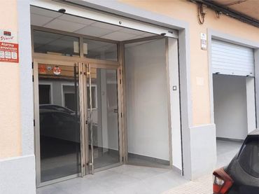 Gewerbefläche zum Verkauf in calle Luis Marti 12