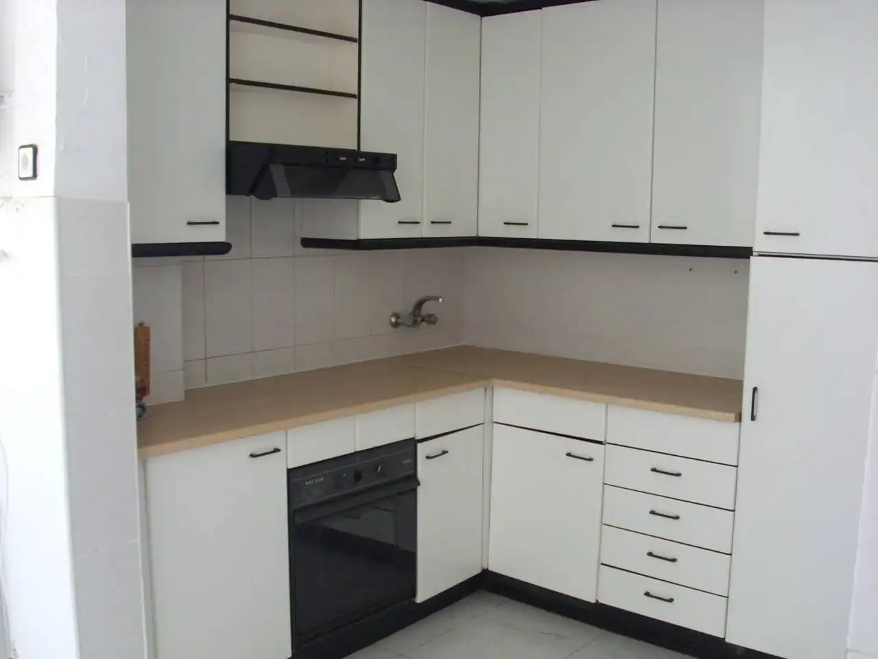 Cocina de Piso en venta en Elda con Balcón