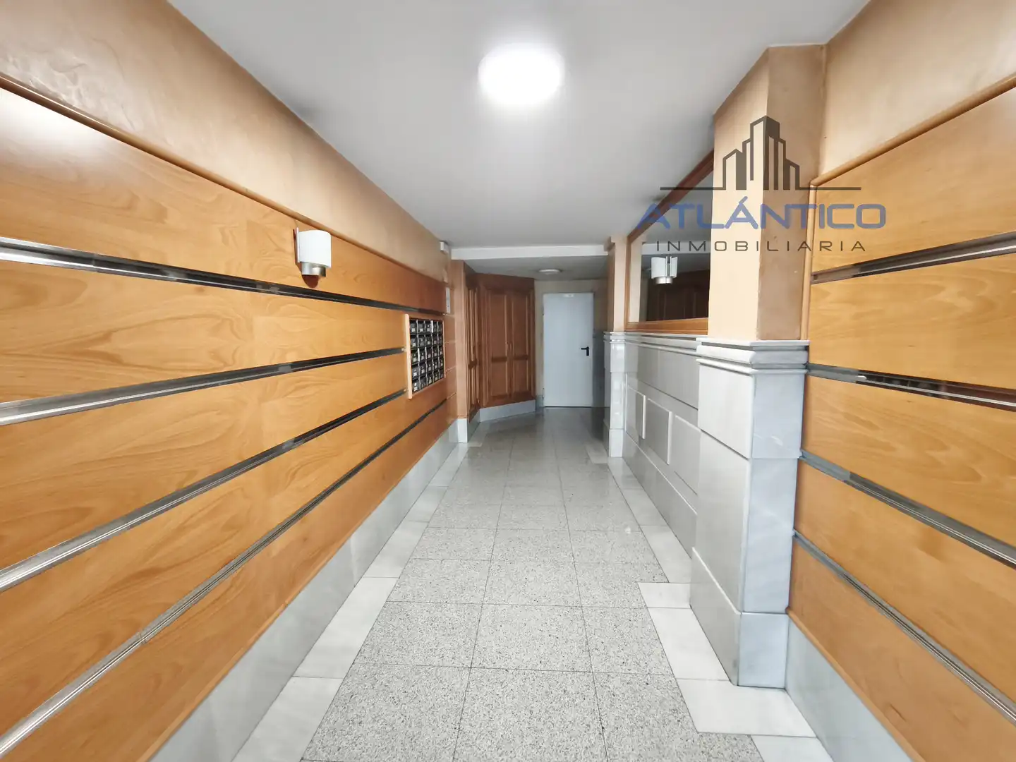 Pis de lloguer en Carballo amb Calefacció, Parquet i Traster