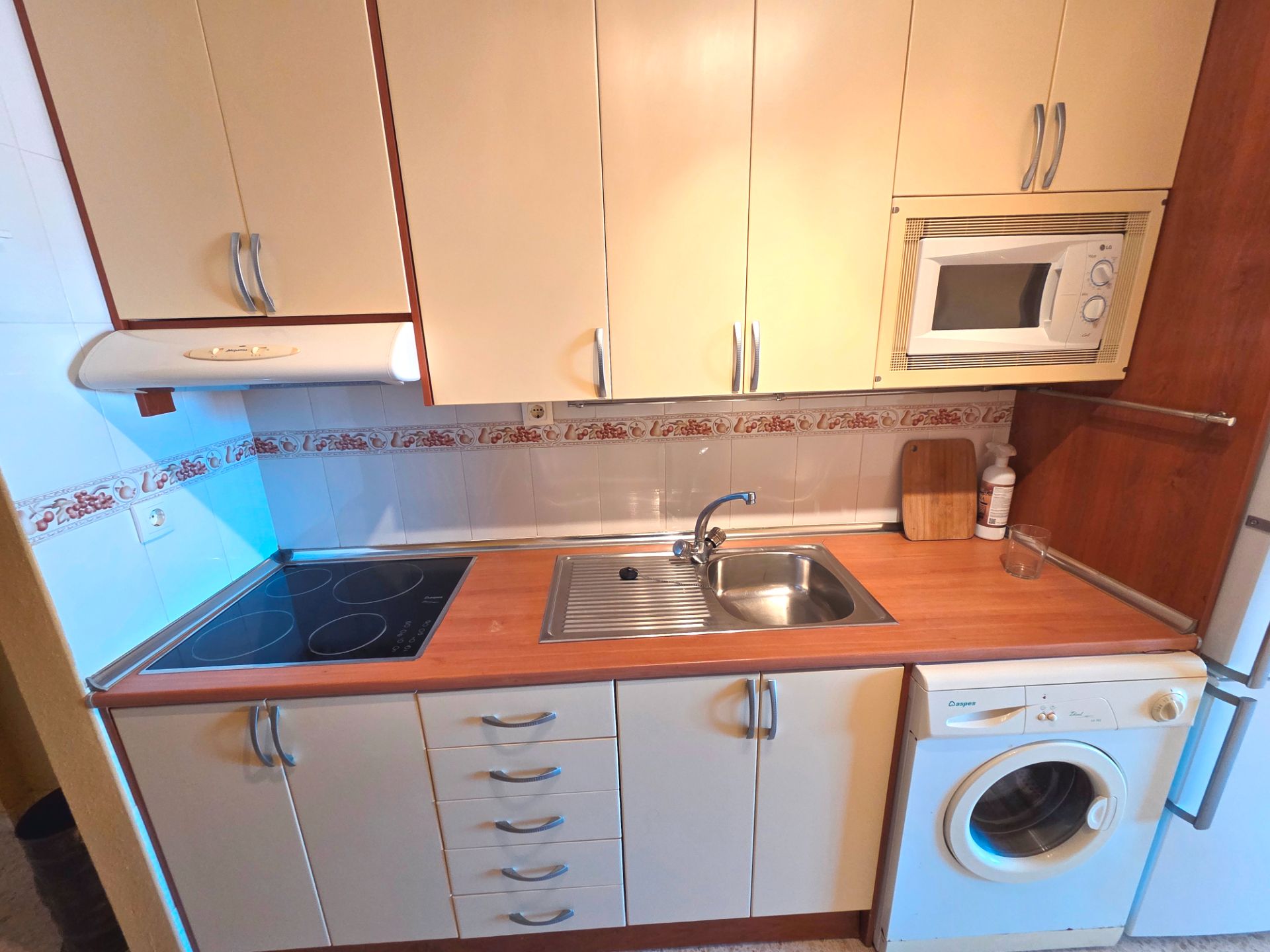 Kitchen of Attic for sale in Algeciras  with Terrace and Community pool