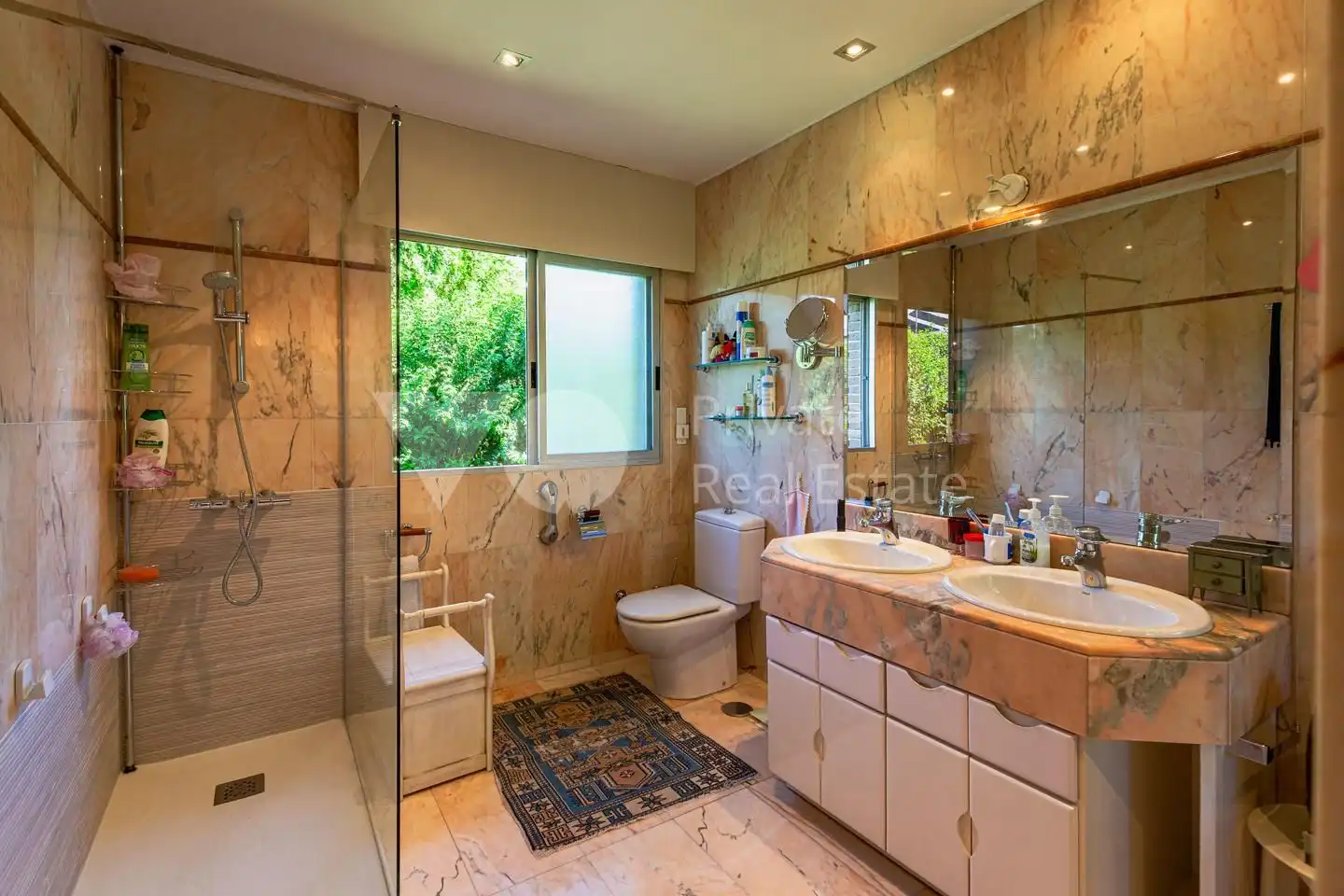 Bathroom of Houses for sale in Majadahonda  with Air Conditioner, Heating and Private garden