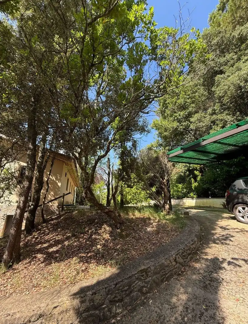 Casa o xalet en venda en Sant Aniol de Finestres amb Aire condicionat, Calefacció i Jardí privat