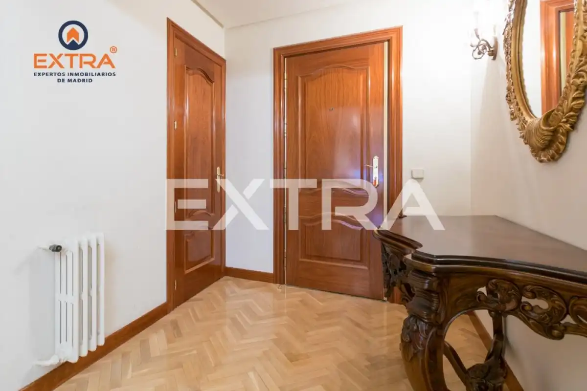 Wohnung zur Miete in Madrid mit Klimaanlage, Heizung und Parkett