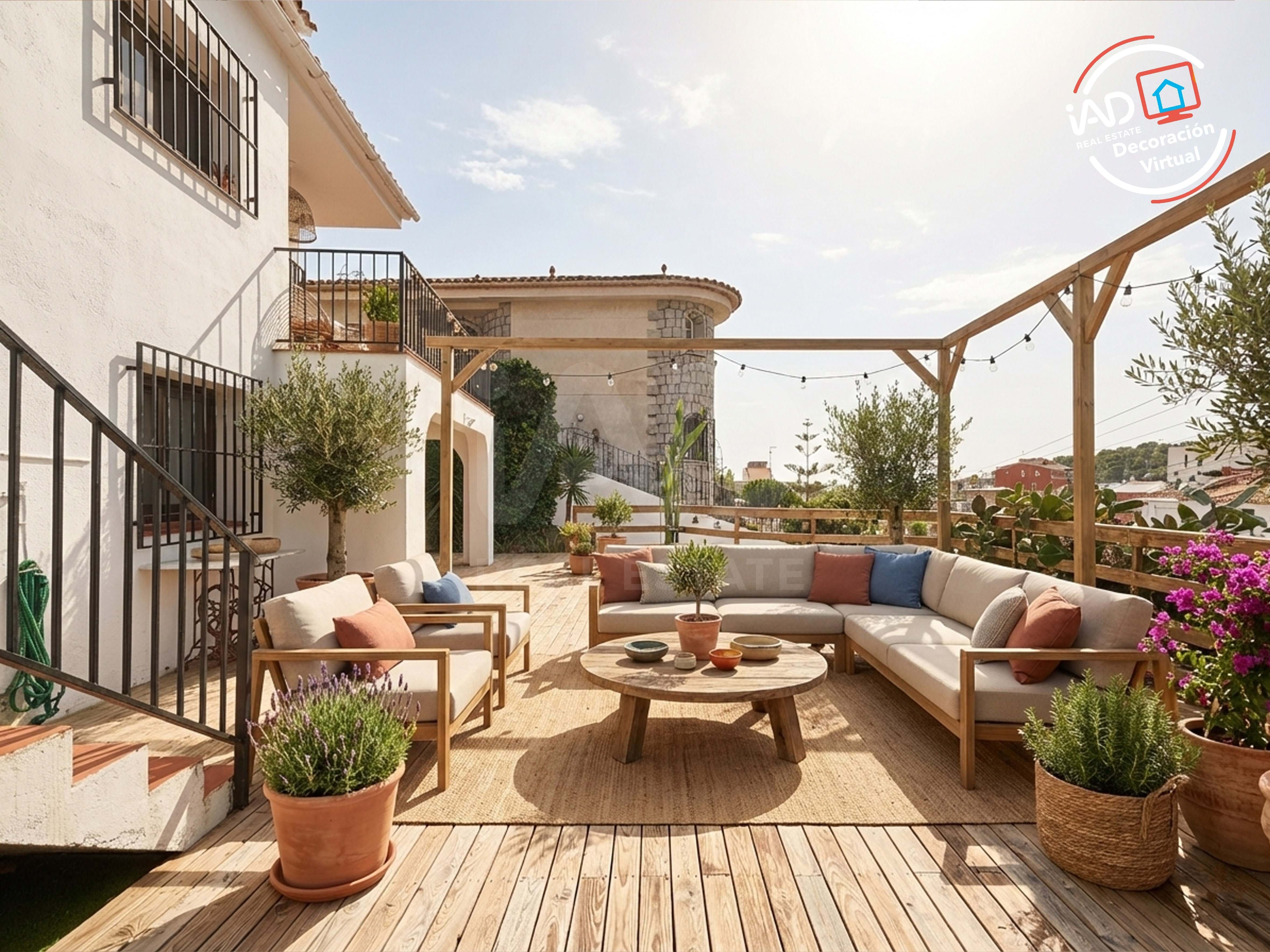 Terrace of House or chalet for sale in Sitges  with Air Conditioner, Heating and Terrace