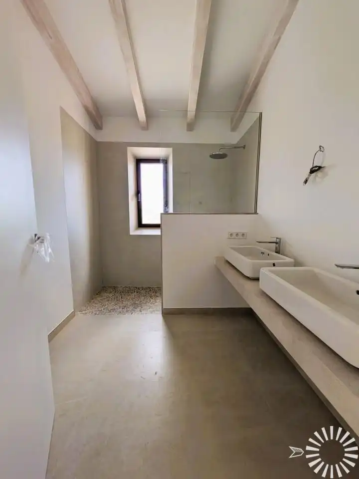 Bany de Finca rústica en venda en Santanyí amb Aire condicionat, Calefacció i Jardí privat