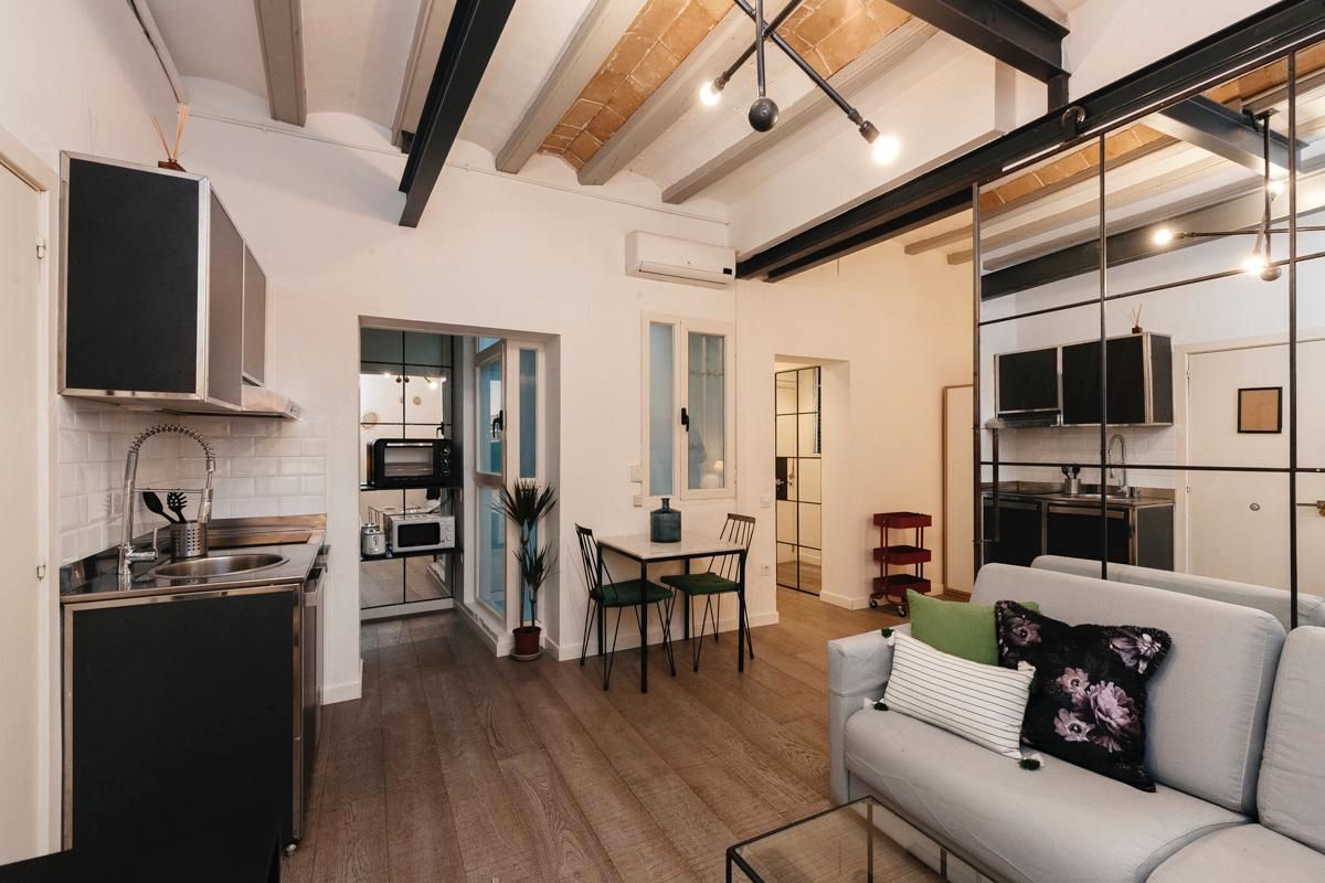 Living room of Apartment to rent in  Barcelona Capital  with Air Conditioner, Heating and Furnished
