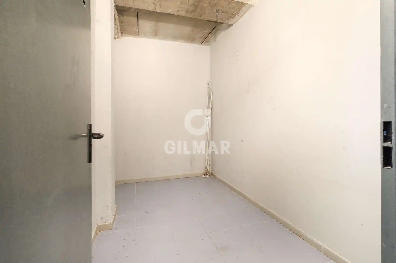 Flat for sale in Madrid  with Heating, Private garden and Storage room