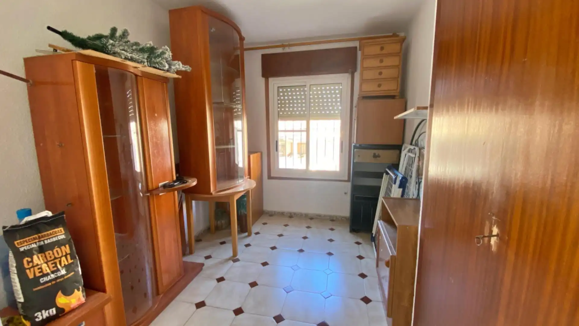Cuina de Casa o xalet en venda en Alicante / Alacant amb Aire condicionat, Traster i Moblat