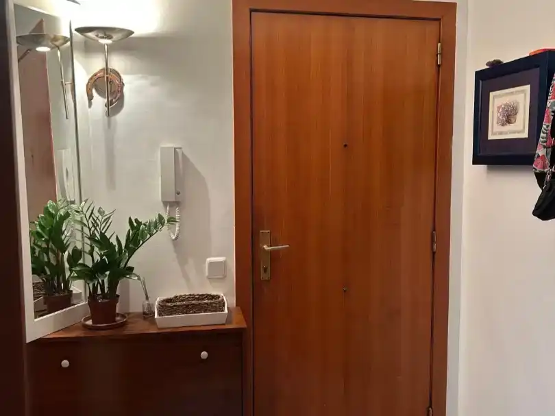 Piso en venta en Figueres con Balcón