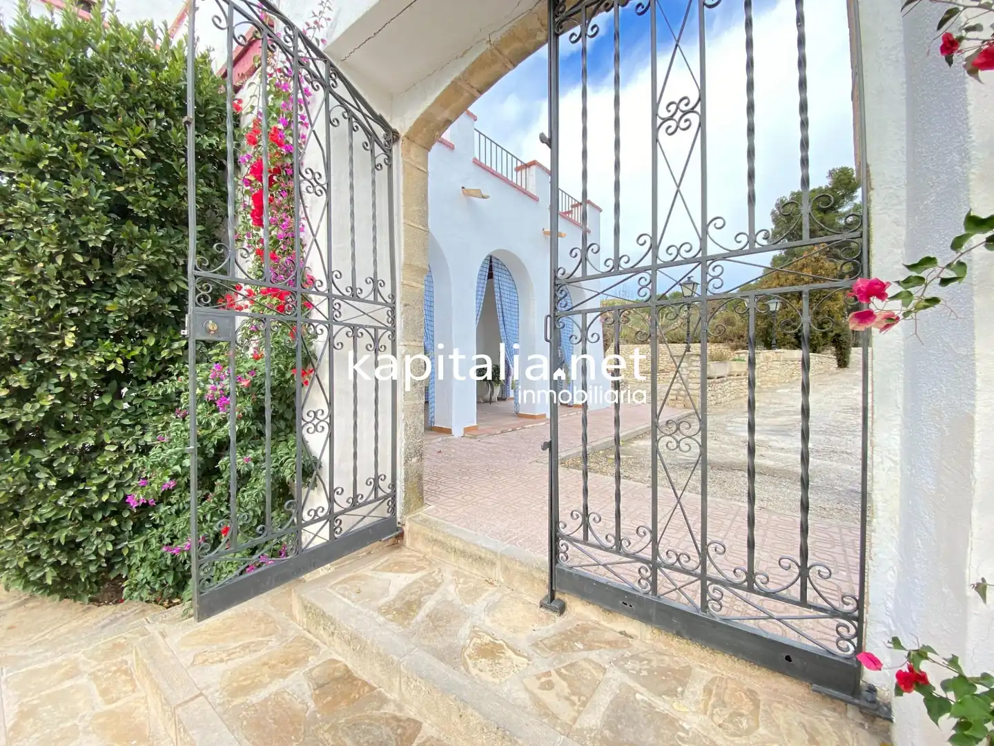 Finca rústica en venta en Penàguila con Calefacción, Jardín privado y Terraza