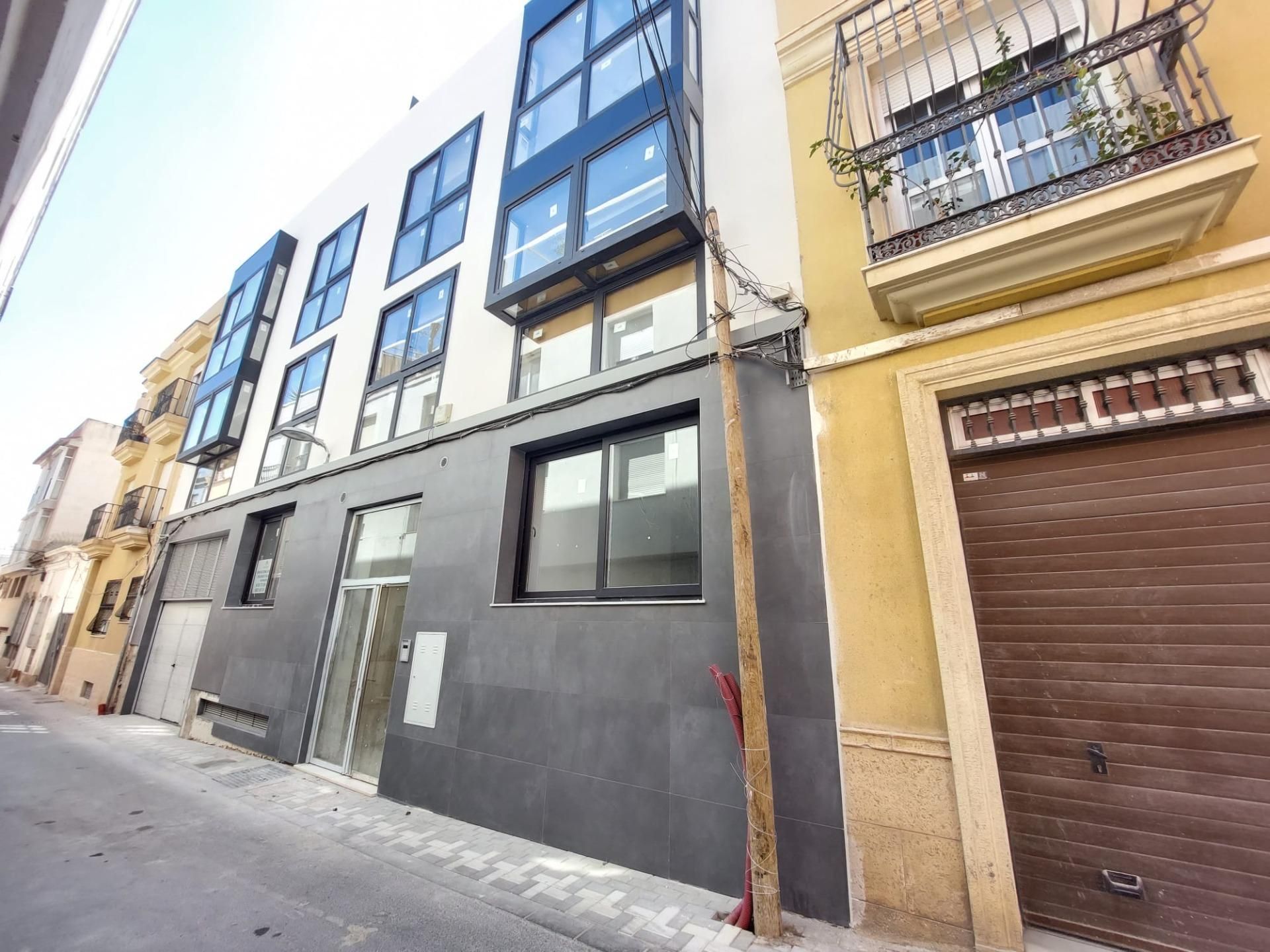 Exterior view of Flat for sale in  Almería Capital  with Air Conditioner and Heating