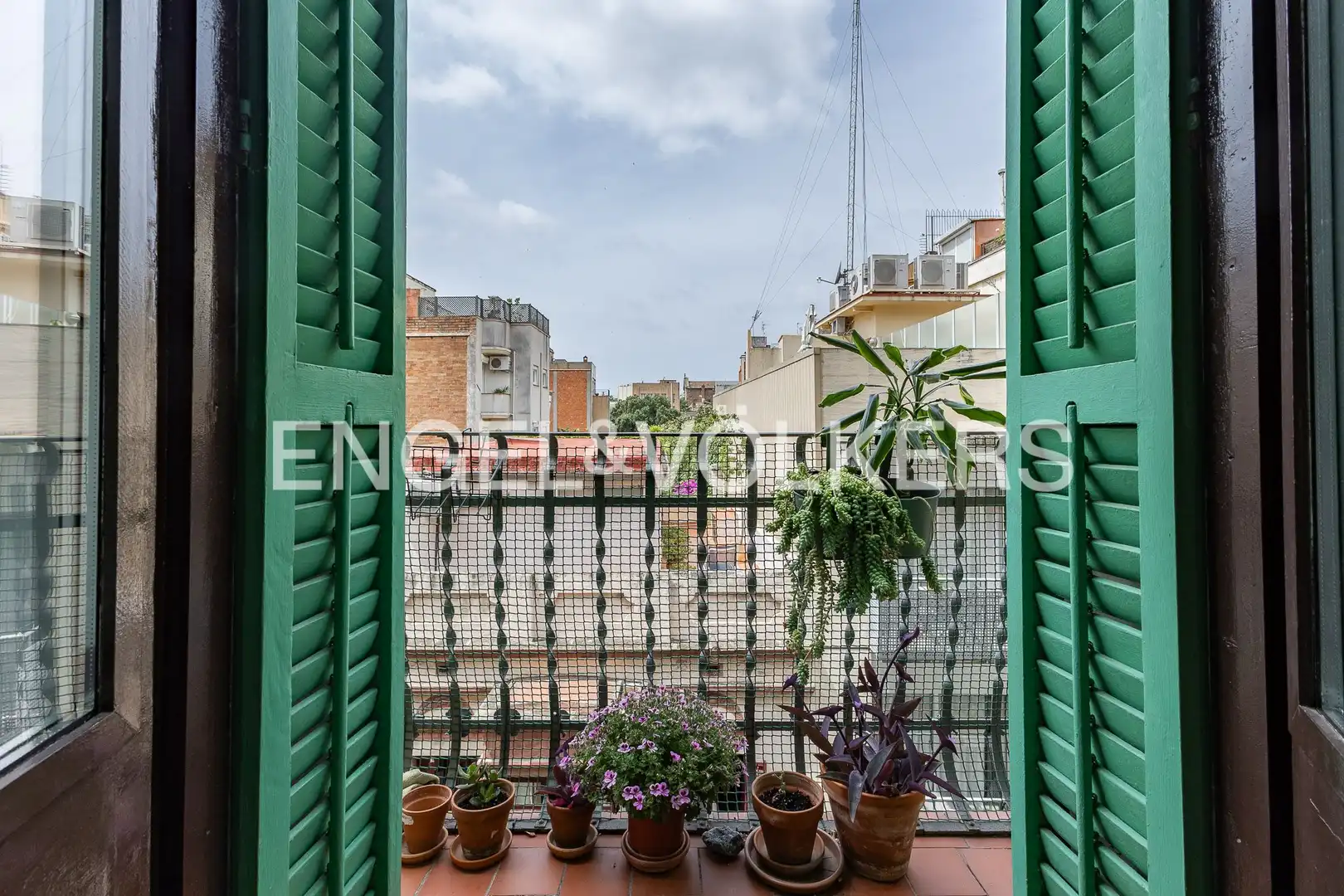 Terraza de Piso en venta en Barcelona con Aire acondicionado, Calefacción y Amueblado