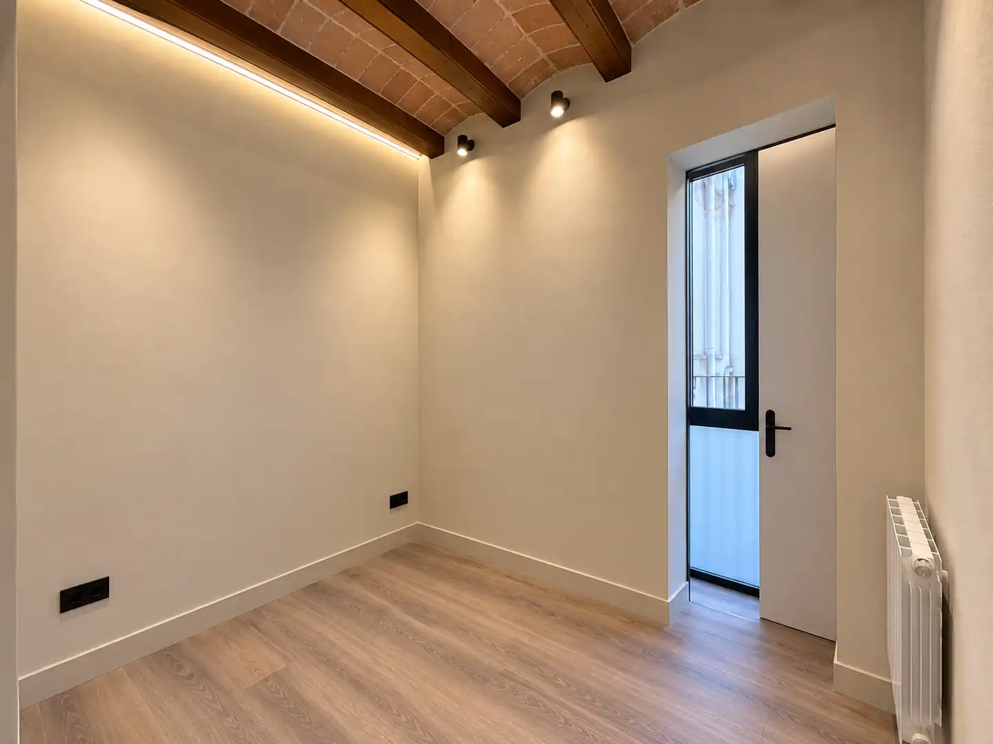 Flat with terrace for sale in Carrer de Magalhães, imagen 9