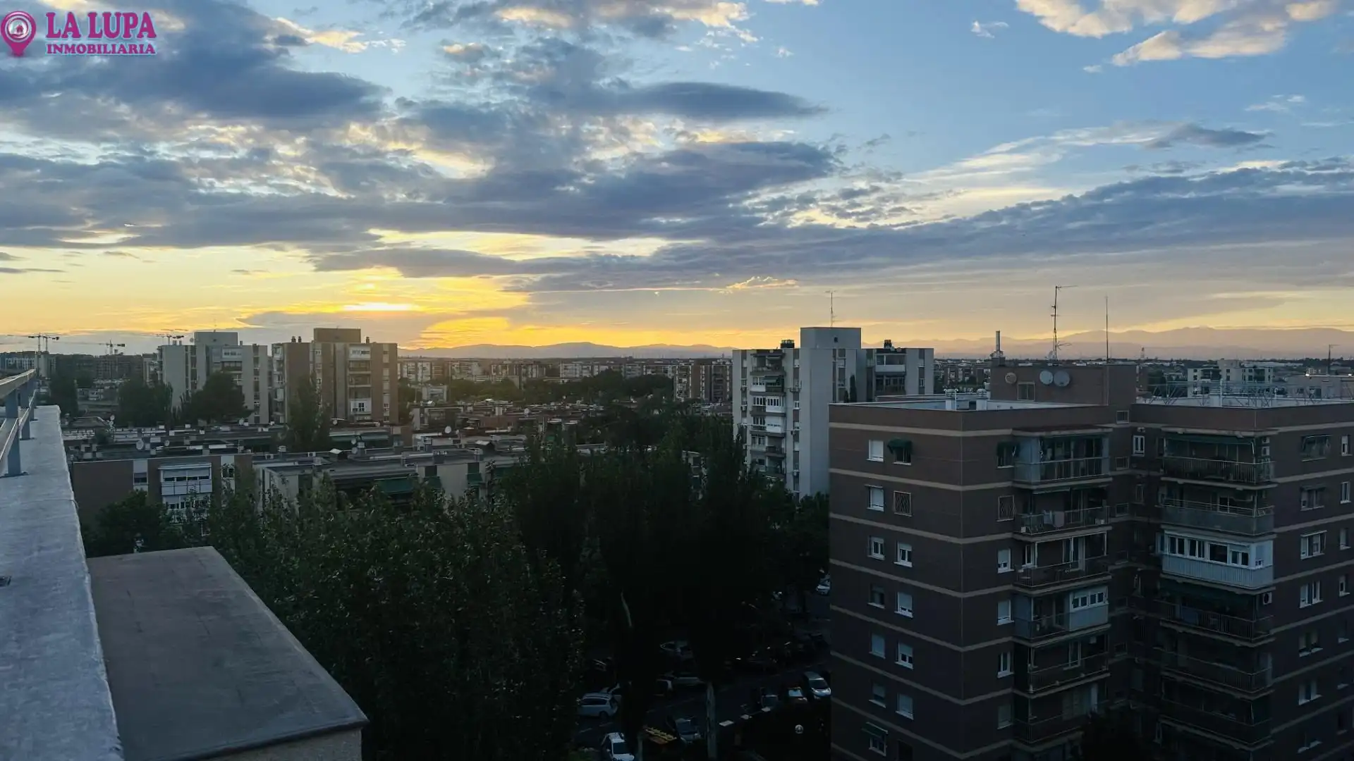 Exterior view of Flat for sale in Madrid  with Air Conditioner, Heating and Private garden