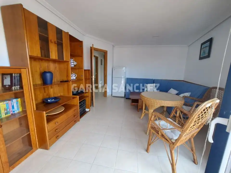 Living room of Flat for sale in Boiro  with Terrace and Furnished