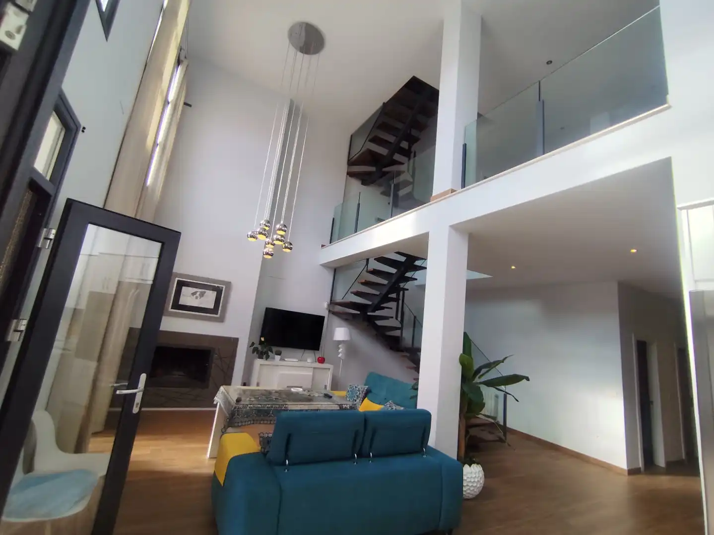 Living room of Houses for sale in Úbeda  with Air Conditioner, Heating and Parquet flooring