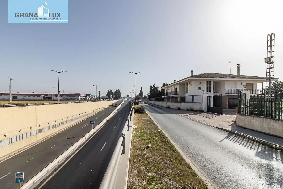Casa rústica amb piscina en venda a Santa Fe, imagen 52